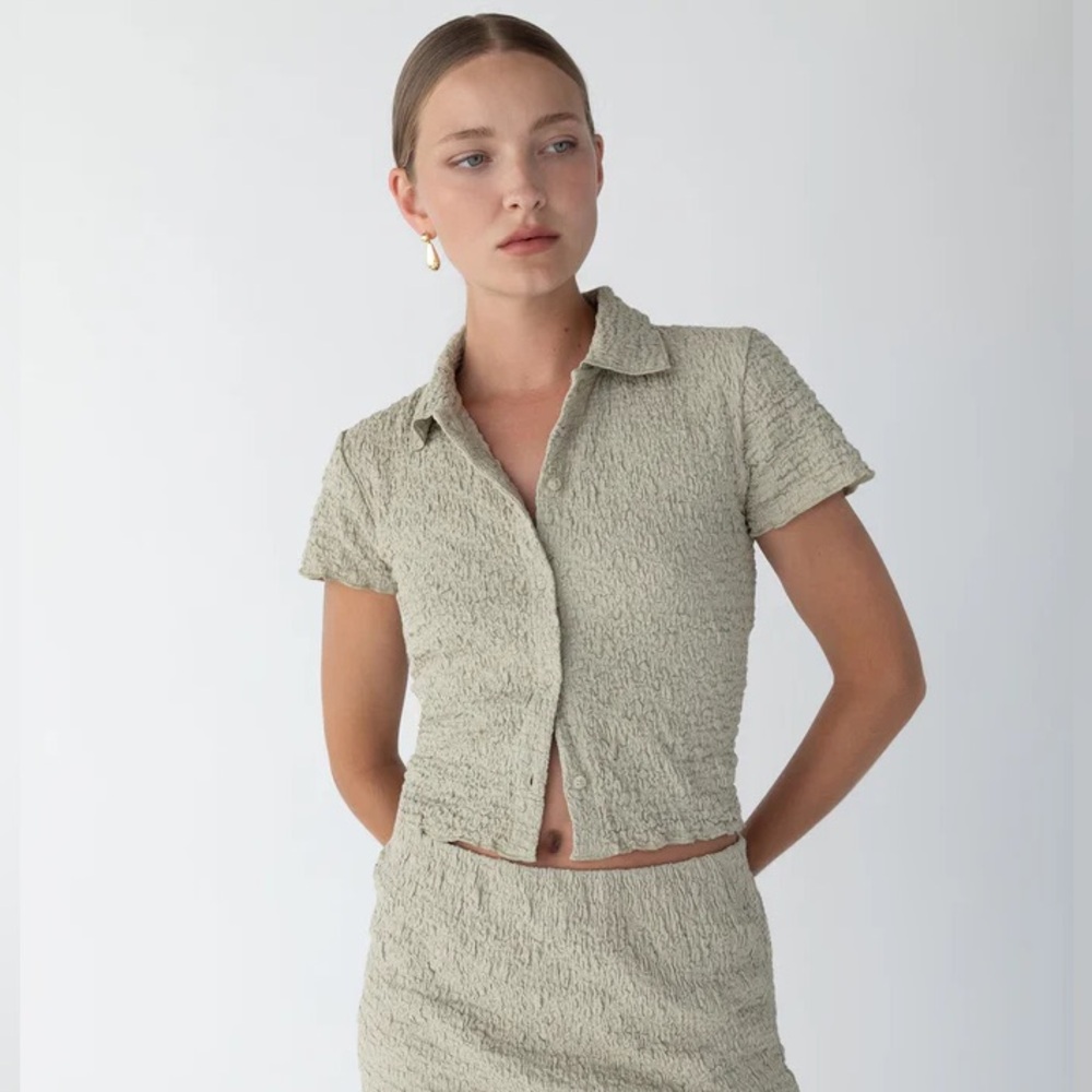 Oak & Fort Textured Collared Crop Shirt - Taupe